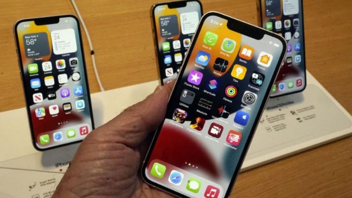 iPhone 13 dan 13 Pro di Indonesia Banting Harga (Sumber: CNBC)