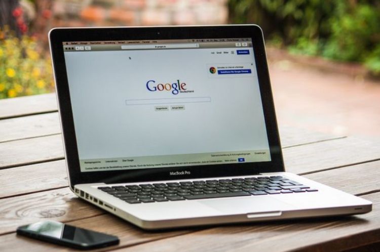 4 Cara Mudah dan Praktis Login ke Akun Google (Sumber: Yandex)