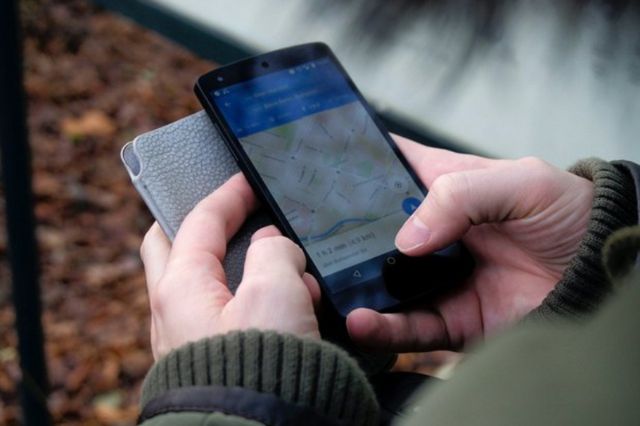 Manfaat Pelacakan Nomor HP Melalui Google Maps dan GPS (Sumber: Fexels.com)